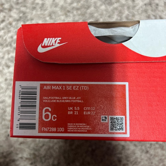 Nike Air Max 1 SE size 6c - Picture 2 of 4
